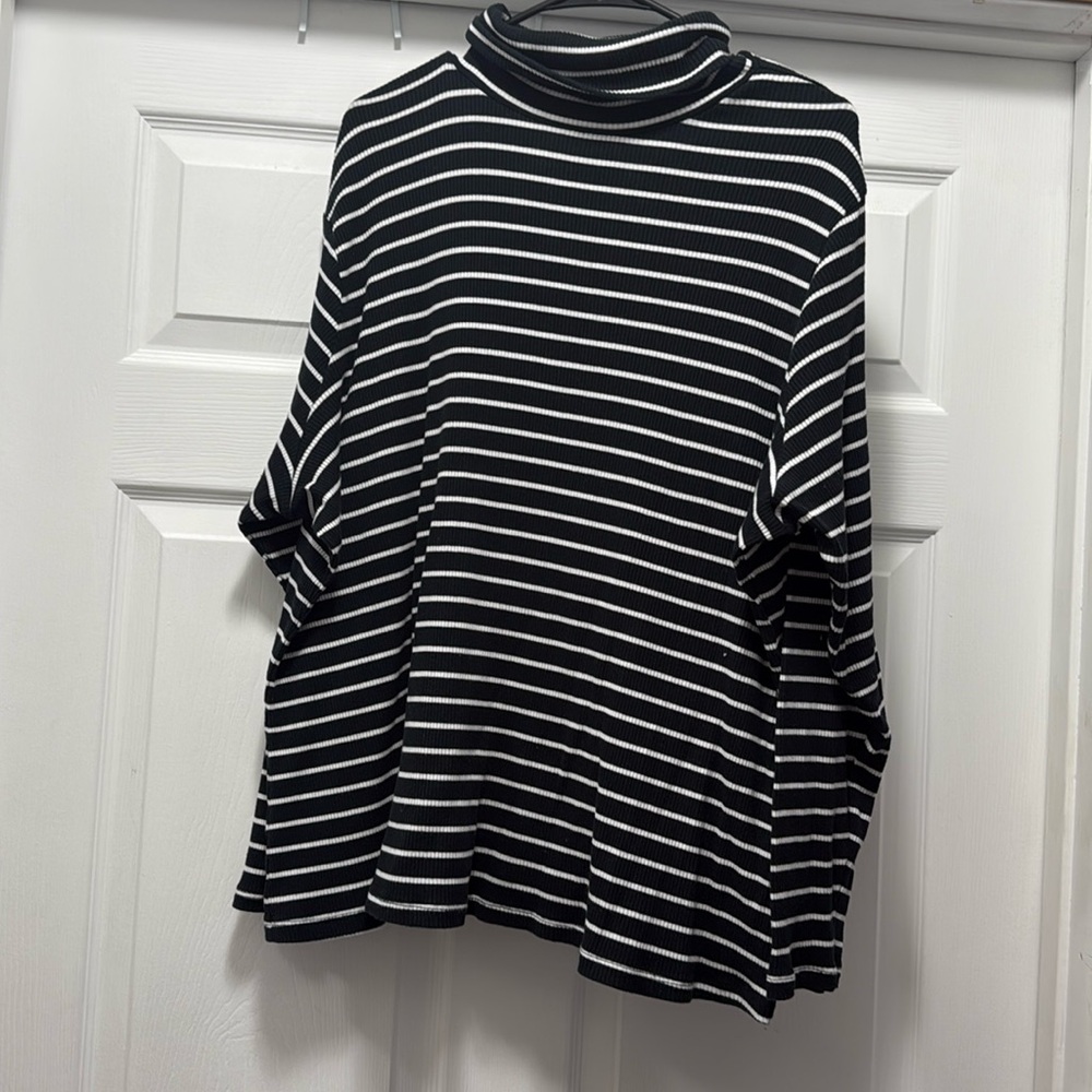 Old navy turtle neck